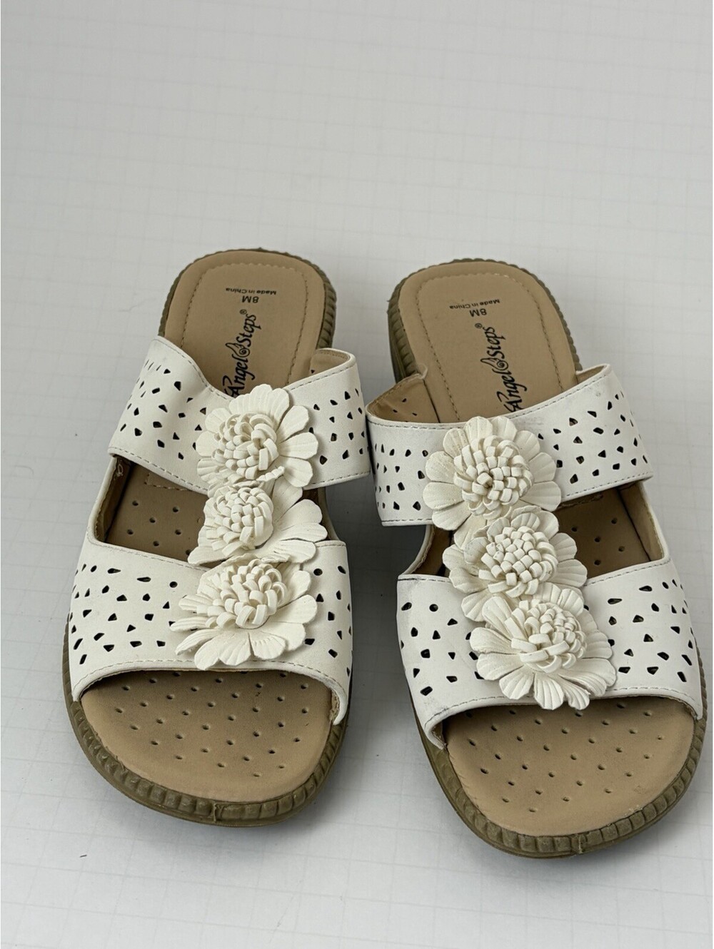 Angel Steps Womens Sandals Size 8 M Wedge Heel Slip On Flower Accents White